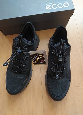 Ecco Ecco gore-tex ayakkabı.