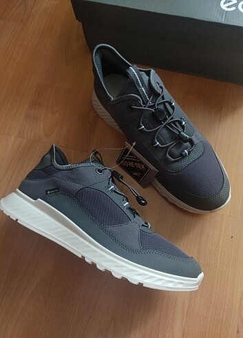 39 Beden gri Renk Ecco gore-tex ayakkabı 