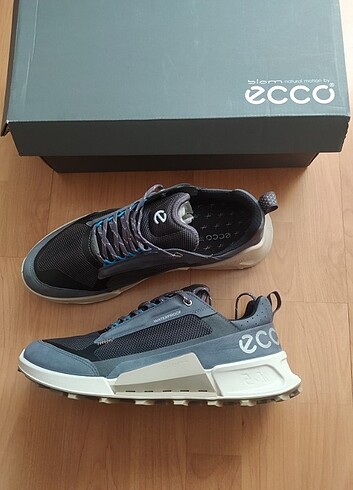43 Beden Ecco waterproof ayakkabı