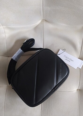 Calvin Klein çanta