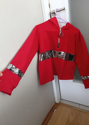 Trendyol & Milla Kırmızı Kapüşonlu Fermuarlı Mini Sweatshirt
