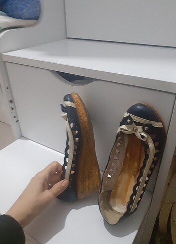 38 Beden Hasır dolgu topuk 