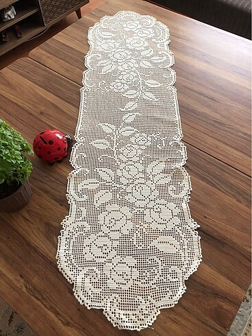 English Home Dantel runner