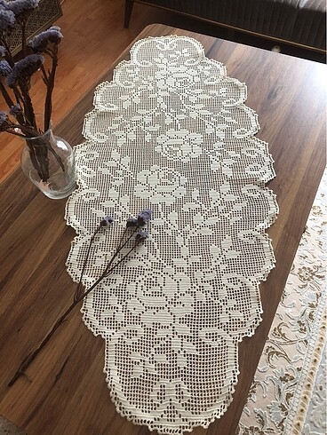  Beden Dantel runner