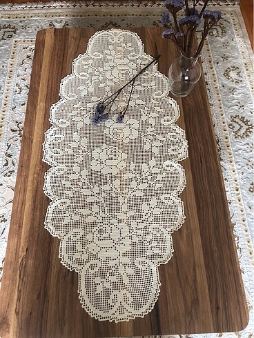 English Home Dantel runner