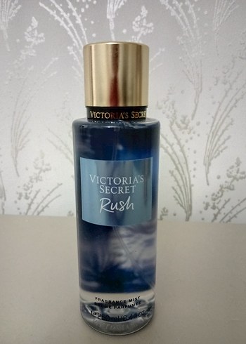 Victoria's Secret Rush Kadın Parfümü
