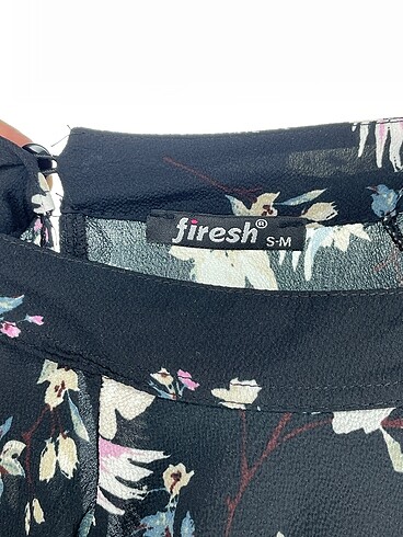 s Beden çeşitli Renk PreLoved Bluz %70 İndirimli.
