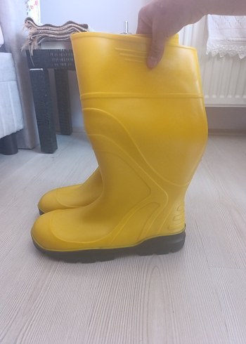 Sarı Erkek Diz Boyu Lastik Çizme