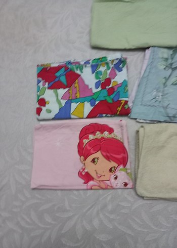 Çocuklar için renkli desenli uyku tekstilleri - Görsel 2