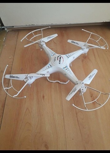 Vardem oyuncaktan uçmayan drone