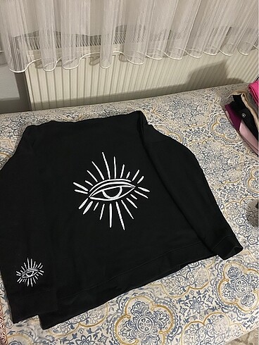 Siyah sweatshirt