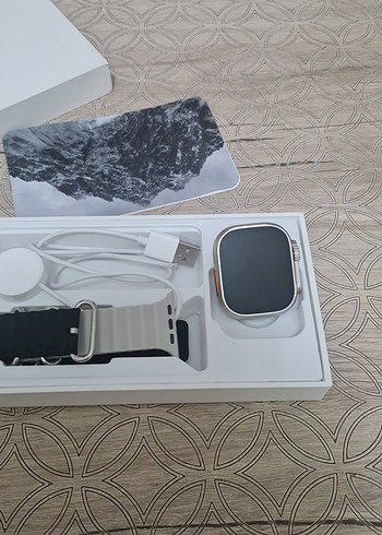 Beyaz Kayışlı Gri Akıllı Saat