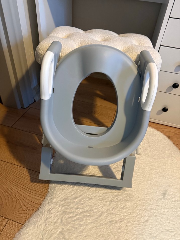 Gri merdivenli klozet adaptörü - Görsel 3