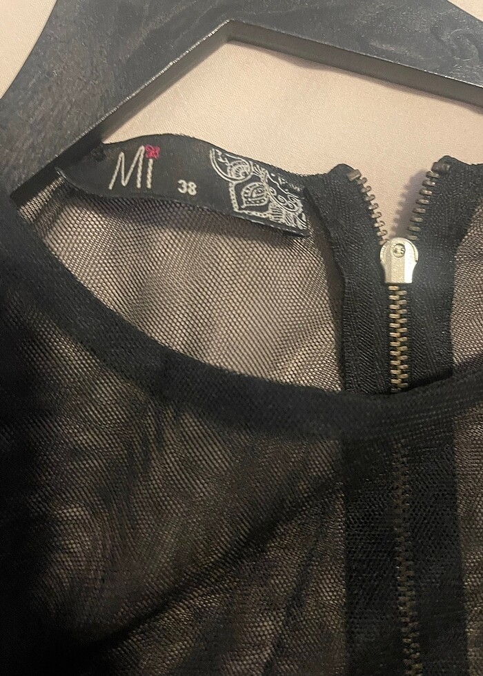 Deri detaylı bluz - Görsel 2