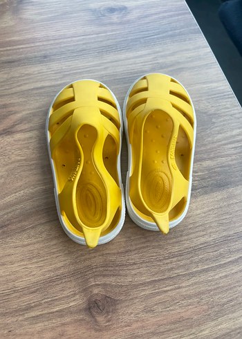 24 Beden Sarı Lastikli Kız erkek Çocuk Sandalet