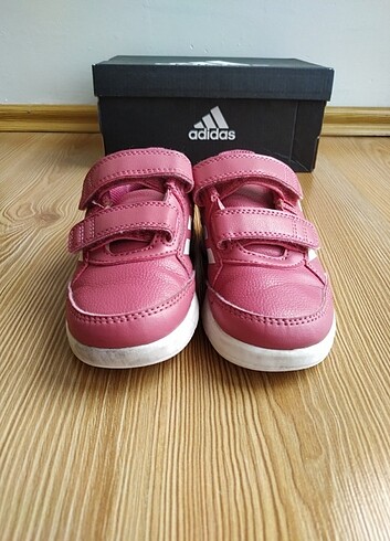 Adidas spor ayakkabi