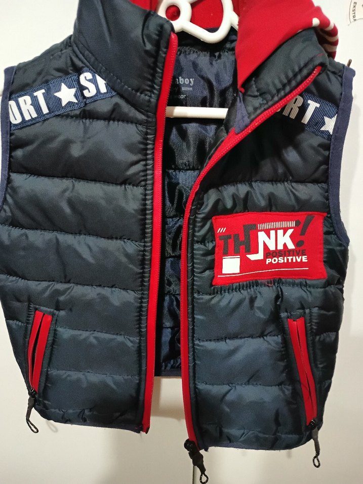 Kırmızı Siyah Fermuarlı Erkek Çocuk Yelek 2 - 3 yaş - Görsel 3