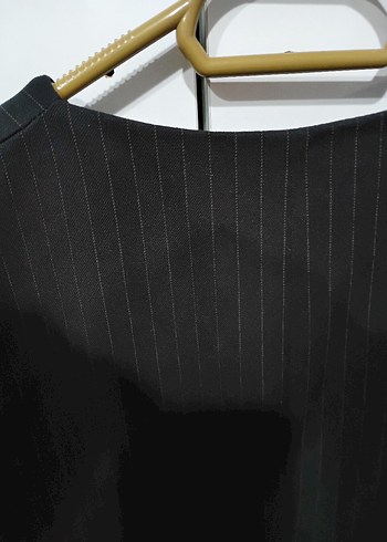 V Yaka Siyah ofis elbise midi boy - Görsel 3