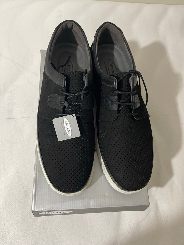 Mercedes sıfır etiketli 45 numara ayakkabı - Görsel 4