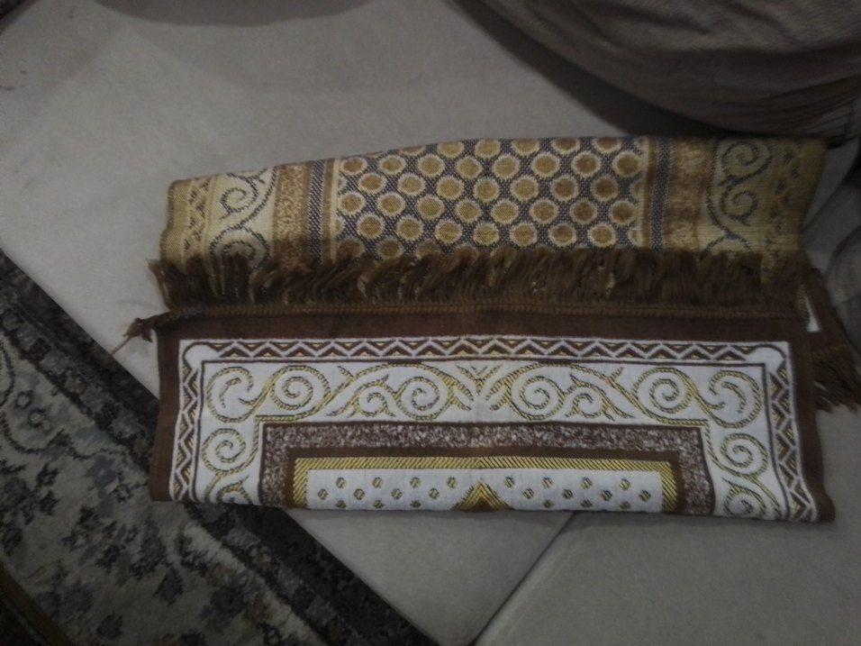 Kahverengi Nakışlı seccade - Görsel 3