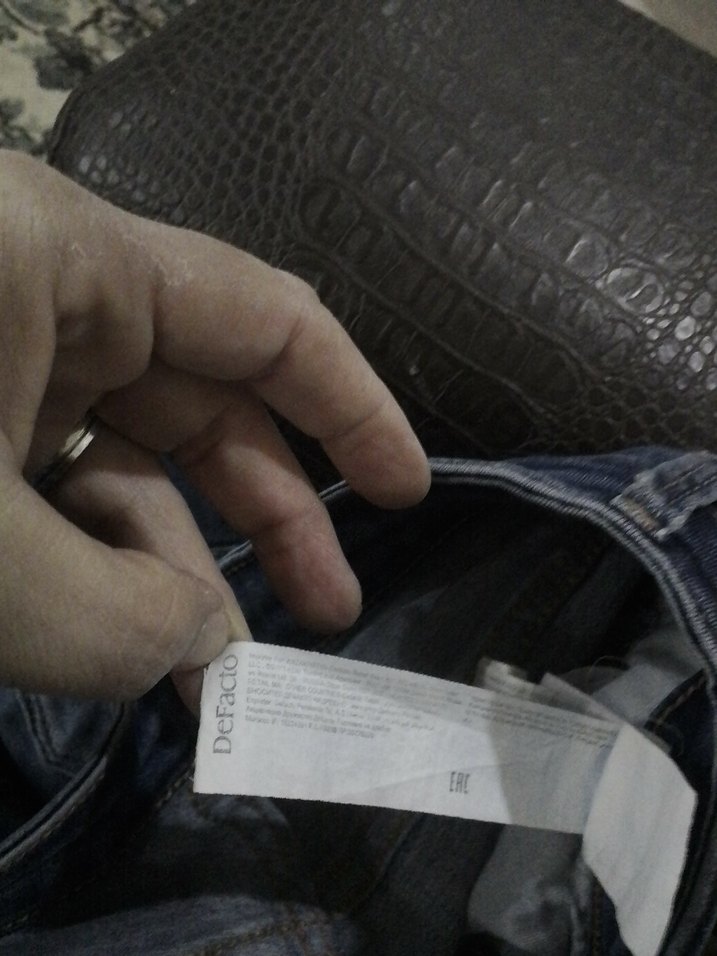 Diz Kesikli Mavi Dar Kesim Jean - Görsel 3