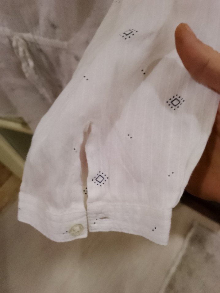 Kadın Beyaz Keten Düğmeli Gömlek - Görsel 3