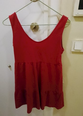 Kolsuz Kırmızı elbise - Görsel 3