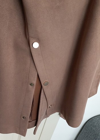 Düğmeli Uzun Süet Kadın Trençkot - Görsel 3