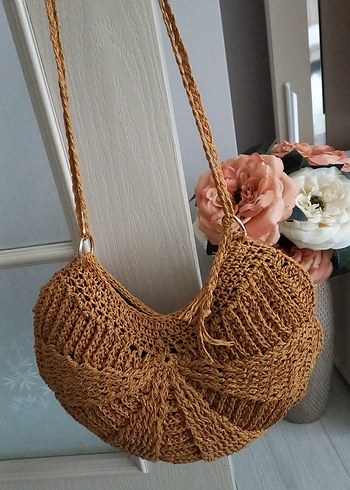 Püsküllü Bej Örgü Kadın Çanta - Görsel 4