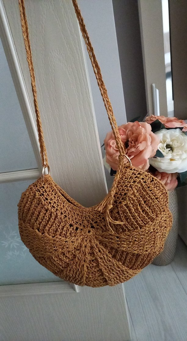 Püsküllü Bej Örgü Kadın Çanta - Görsel 4