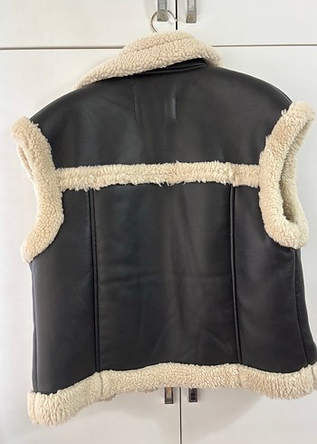 Bershka Kürklü Deri Kadın Yelek - Görsel 3