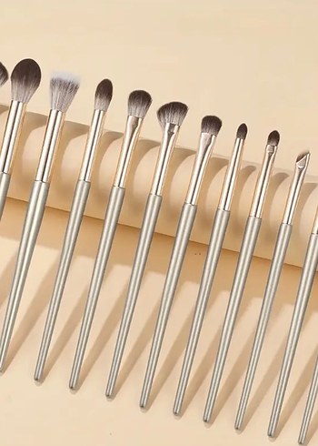 Maange 15 Parça Bej Makyaj Fırça Seti ve Taşıma Çantası - Görsel 2