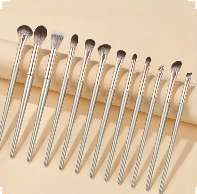 Maange 15 Parça Bej Makyaj Fırça Seti ve Taşıma Çantası - Görsel 2