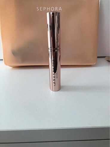  Beden Anastasi Beverly Hills Clear Brow Gel