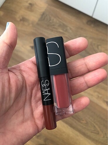 Nars Walkyrie Ruj Seti