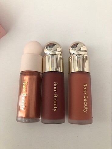 Beden Rare Beauty Mini Blush Luminize Trio