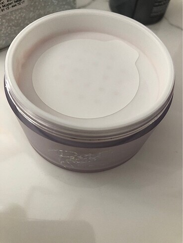 MAC Patrick Starr Transparan Pudra - Görsel 7