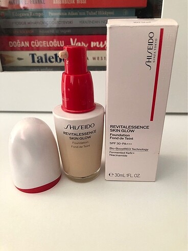 Shiseido Shiseido Skin Glow Fondöten