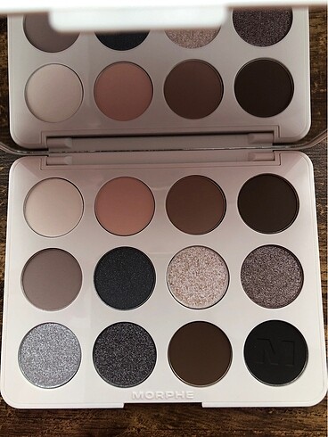 Diğer Morphe Moon Stone Far Paleti