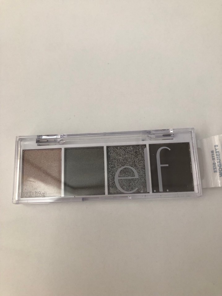 Elf Smokeshadow Gri ve Bej Tonlarında Dörtlü Far Paleti - Görsel 3