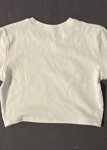 Bershka Beyaz Kısa Kollu Pamuklu Tişört
