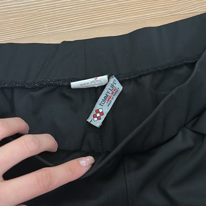 Siyah Pliseli Kadın Kumaş Pantolon - Görsel 2