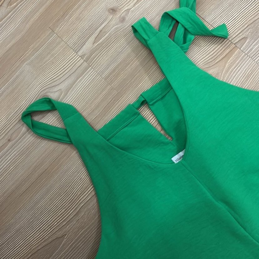 Yeşil Kolsuz Uzun Kadın Tulum - Görsel 3