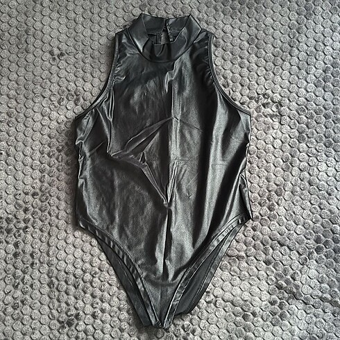 parlak kumaş body