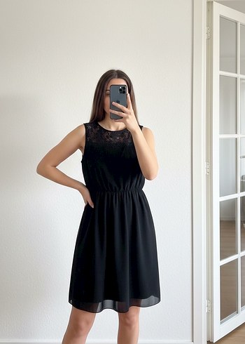 Twist Dantel Detaylı Şık Siyah Elbise - Görsel 2