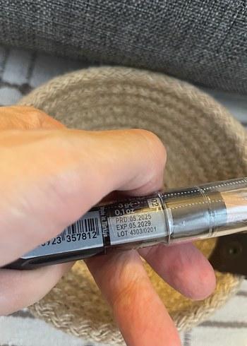 Beden Renk Stick Gözaltı Kapatıcısı