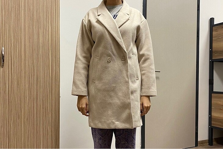 m Beden camel Renk Pull and bear kalın kaşe kaban sorunsuz