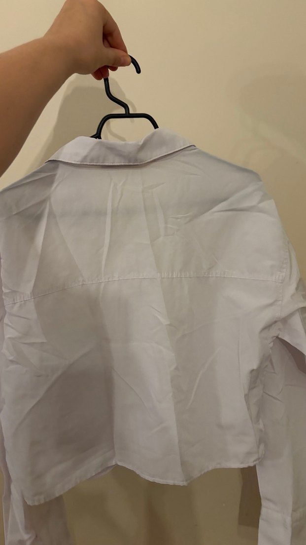 Beyaz Düğmeli Uzun Kollu Gömlek - Görsel 3