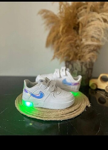 Nike Çocuk ayakkabı 