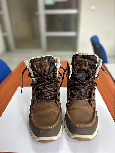 HELLY HANSEN GARİBALDİ V3 ERKEK BOTU
